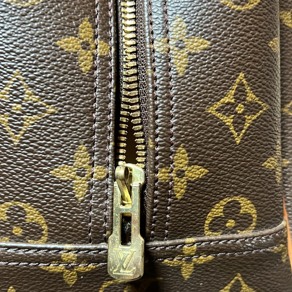 Louis Vuitton Deauville Monogram Bowler Bag - Picture 7 of 16